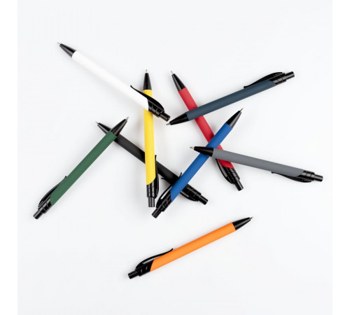Ручка шариковая Undertone Black Soft Touch, зеленая